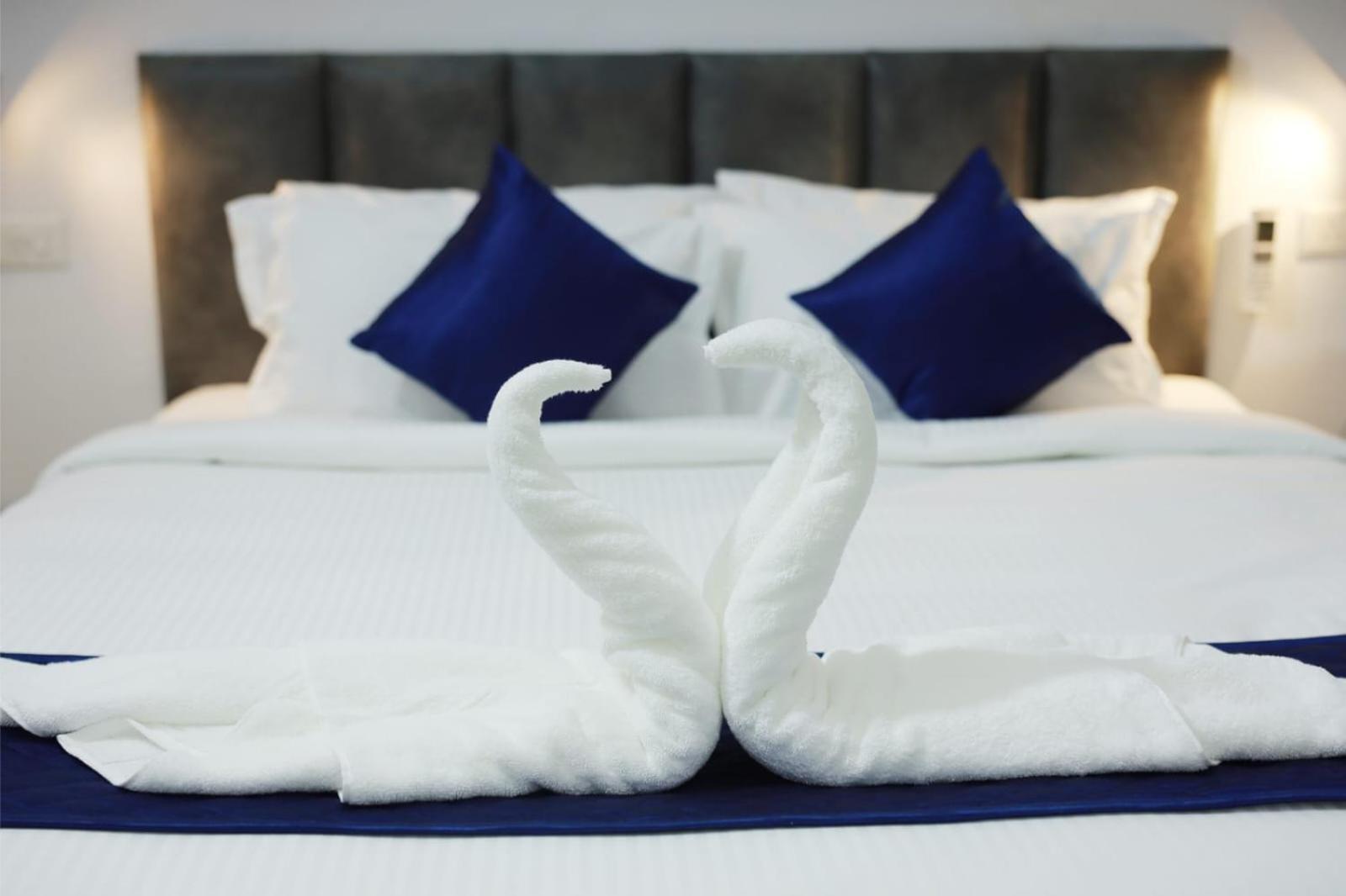 Ayoor Pearl Residency酒店 外观 照片